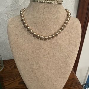 Ralph Lauren 8.5 inches Light Pewter Pearl Necklace